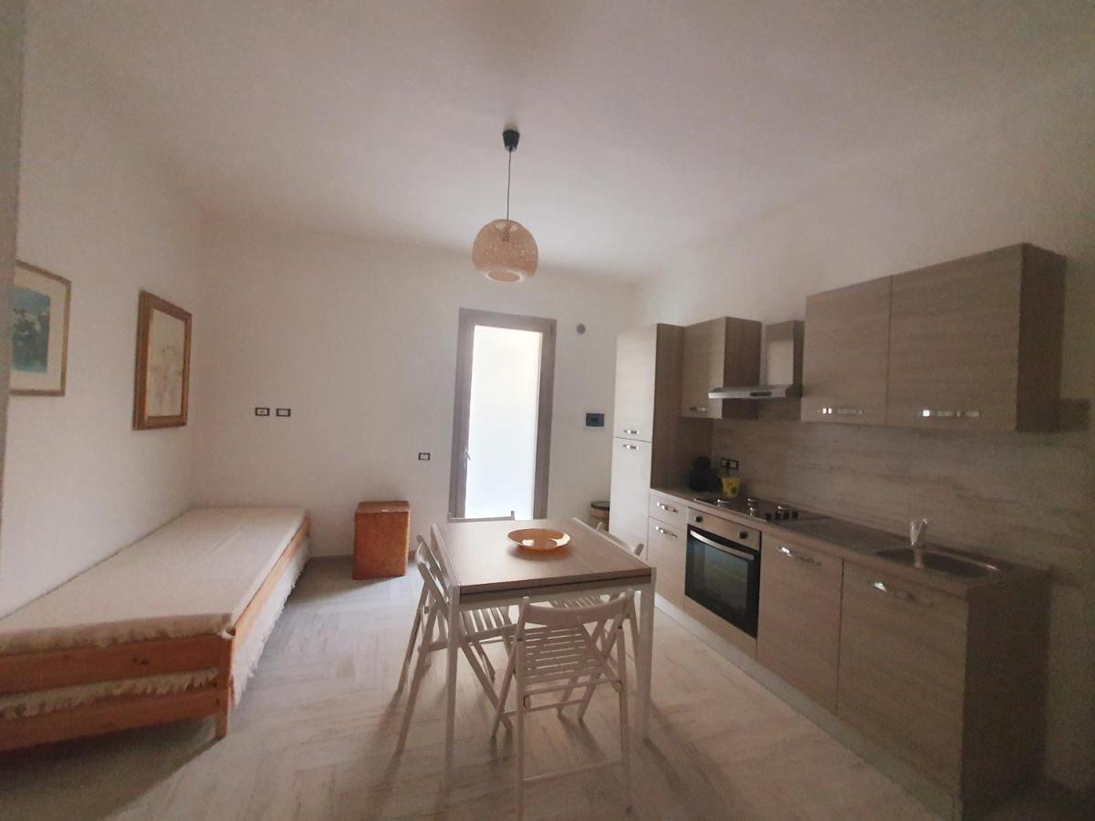 Gabrielhouse Apartment Alghero Bagian luar foto
