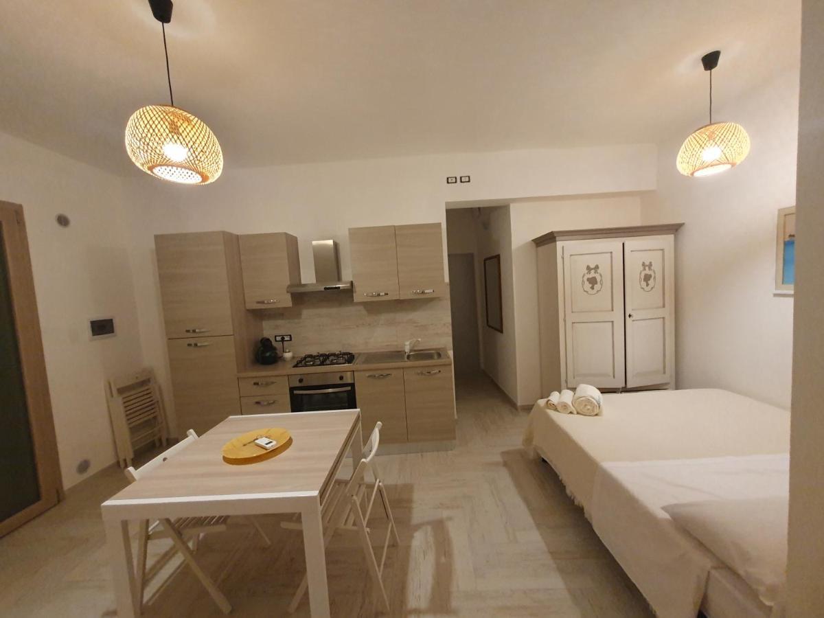 Gabrielhouse Apartment Alghero Bagian luar foto